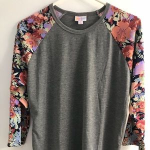 BNWOT Medium Randy Floral Sleeves